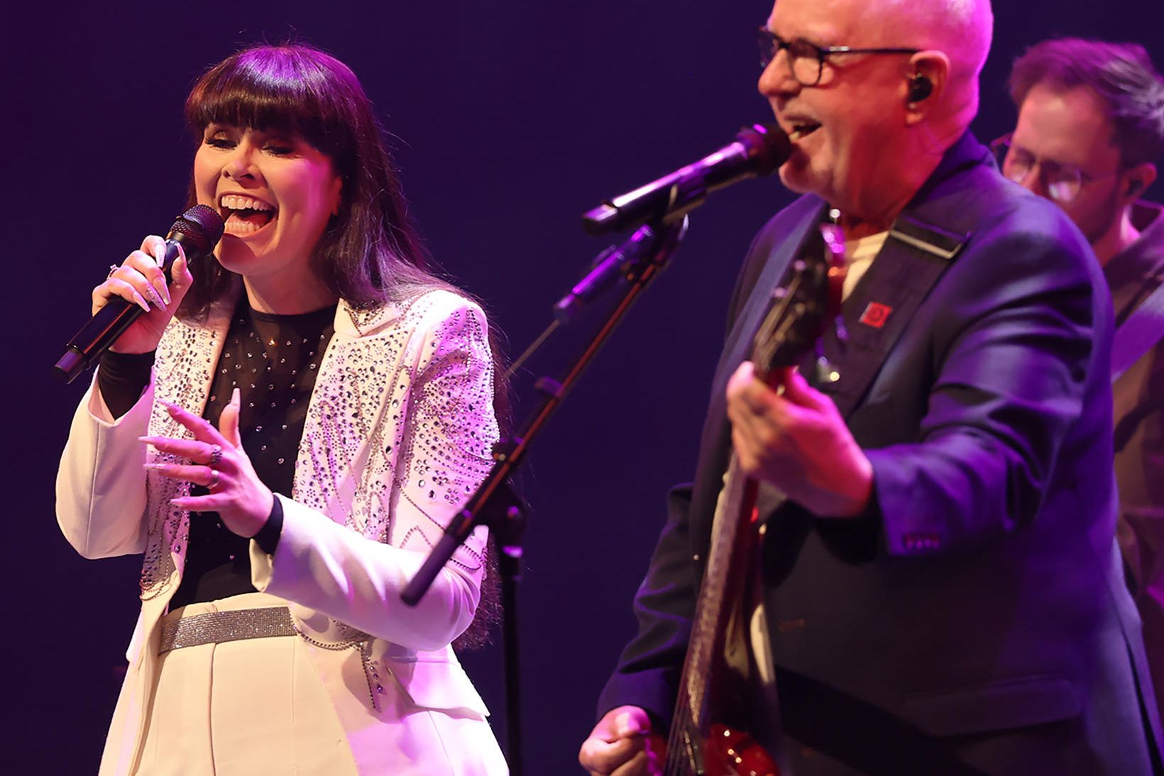 Fékk neyðarsímtal og bjargaði tónleikum