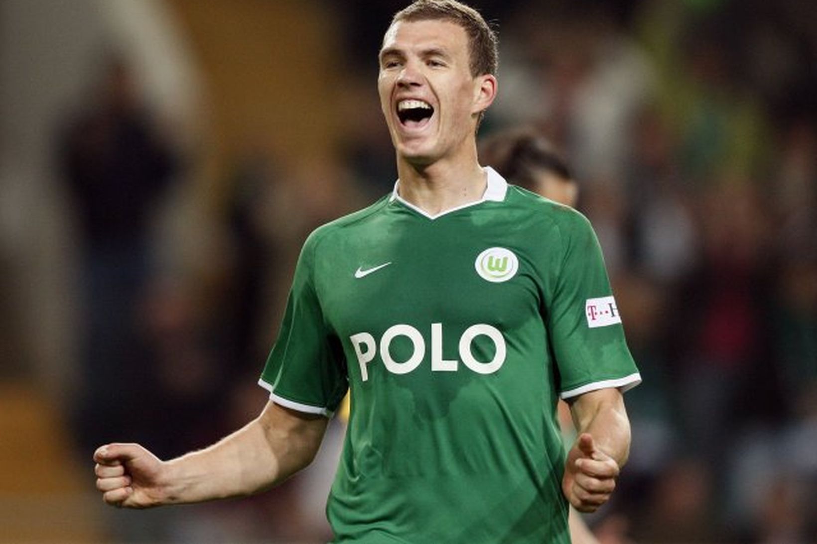 Edin Dzeko framherji Wolfsburg.