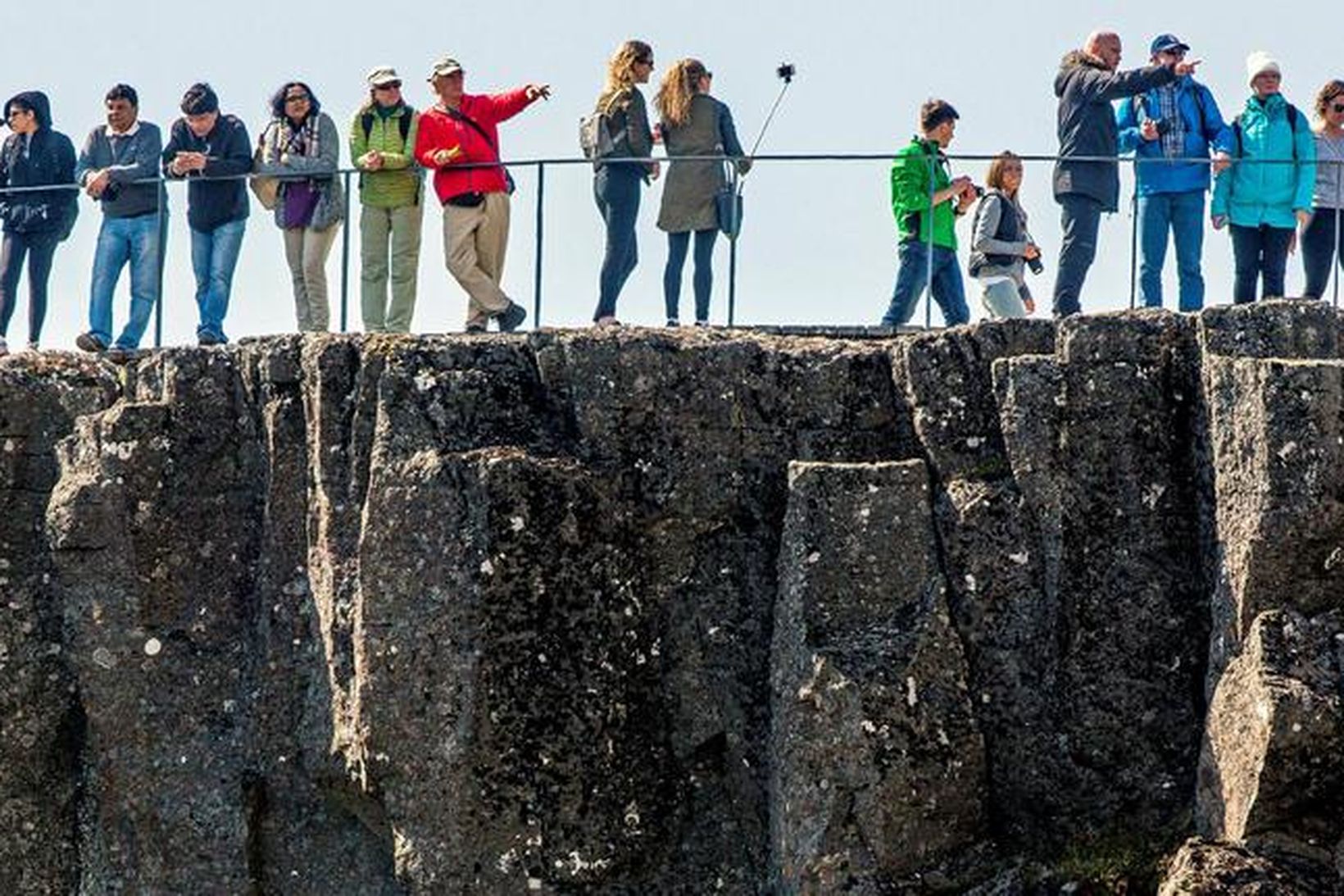 Horft frá Hakinu yfir Þingvelli.