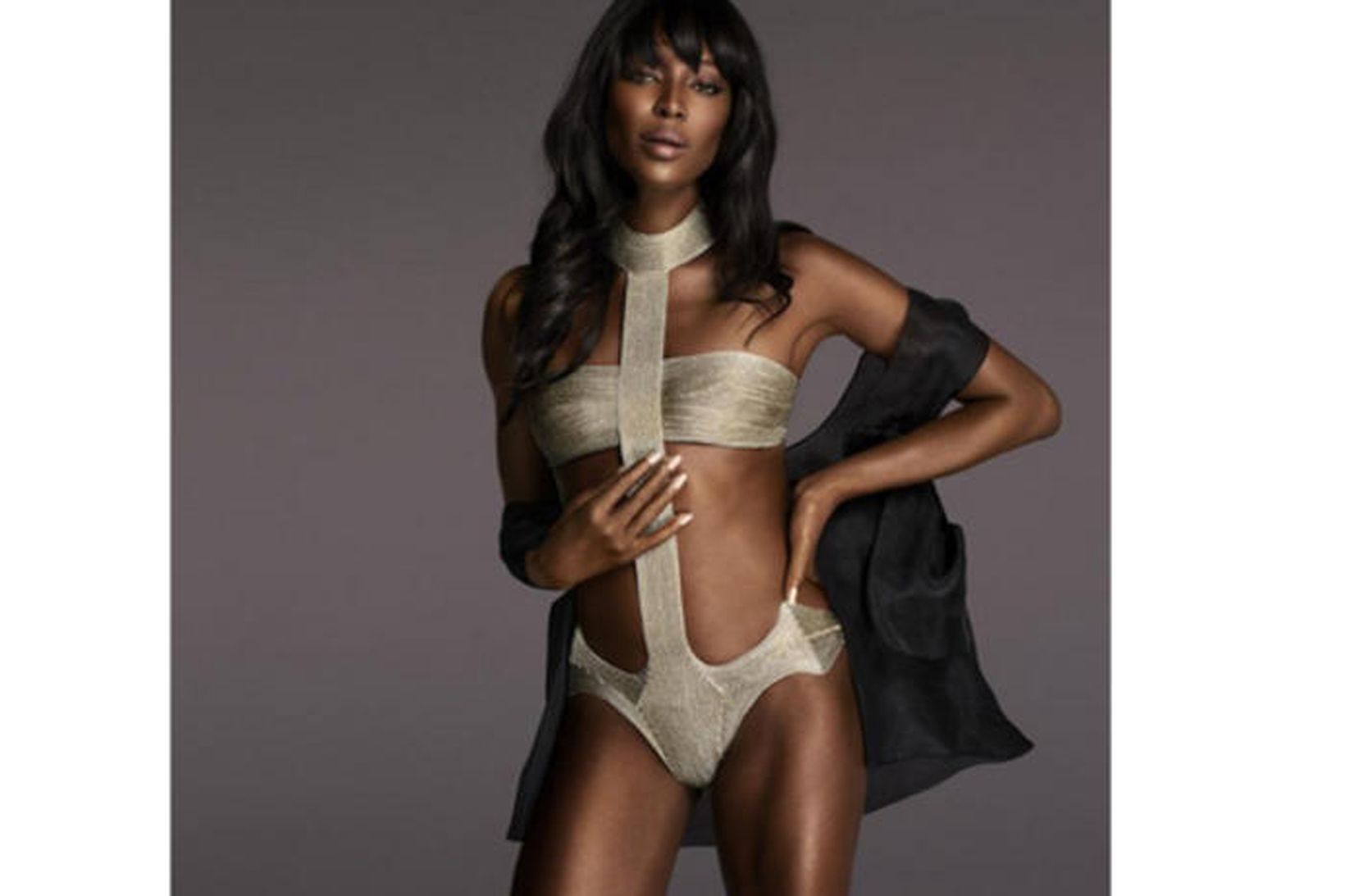 Naomi Campbell situr fyrir í nýjustu auglýsingunum frá La Perla.