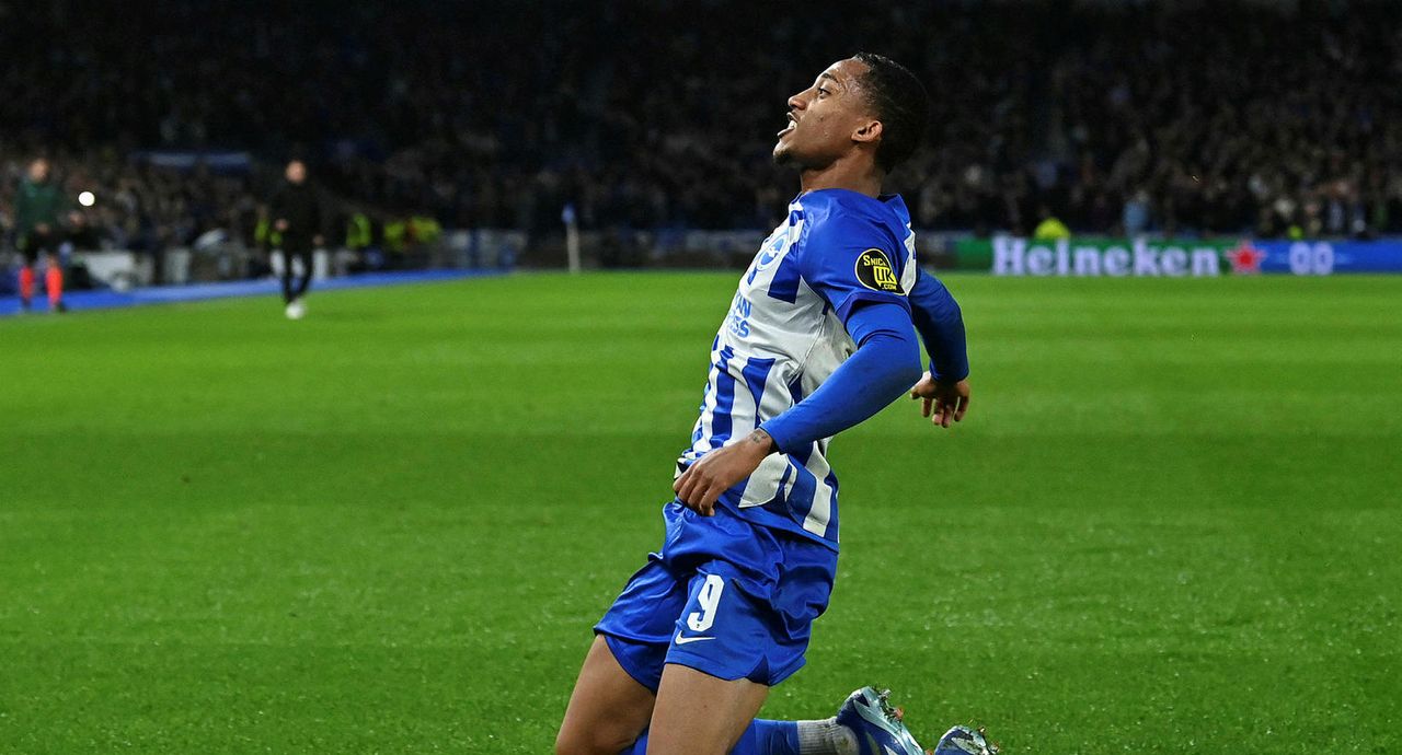 Joao Pedro fagnar marki fyrir Brighton.