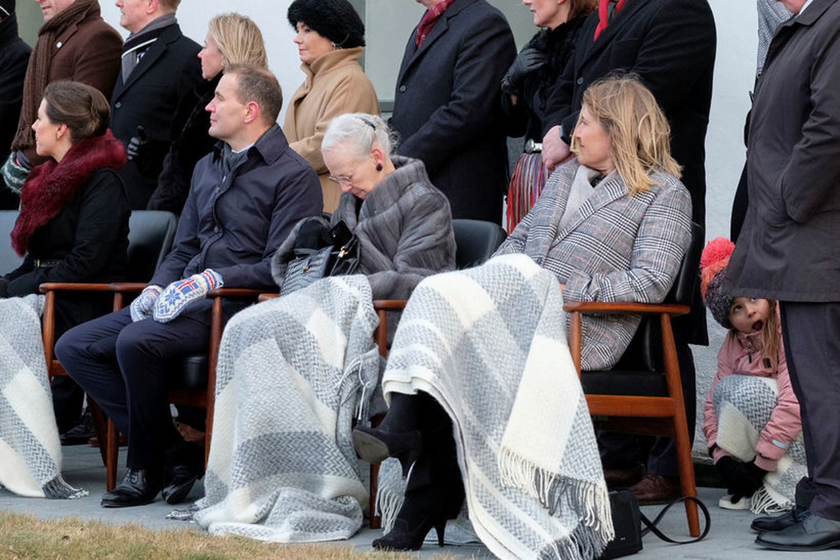 Forseti Íslands og Danadrottning við setningu hátíðarinnar.