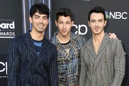 Jonas Brothers.