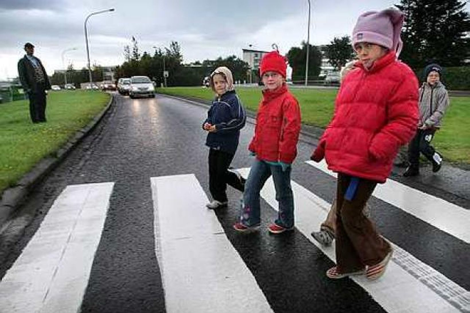 Umferðaröryggi verður bætt við Háaleitisbraut.