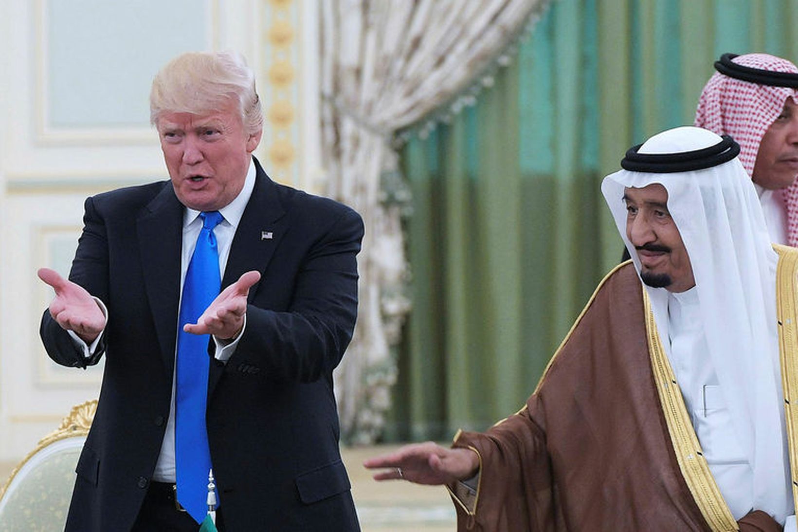 Donald Trump og Salman konungur á fundi á síðasta ári.