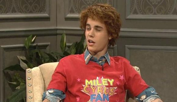 Bieber baðst afsökunar á reykingum