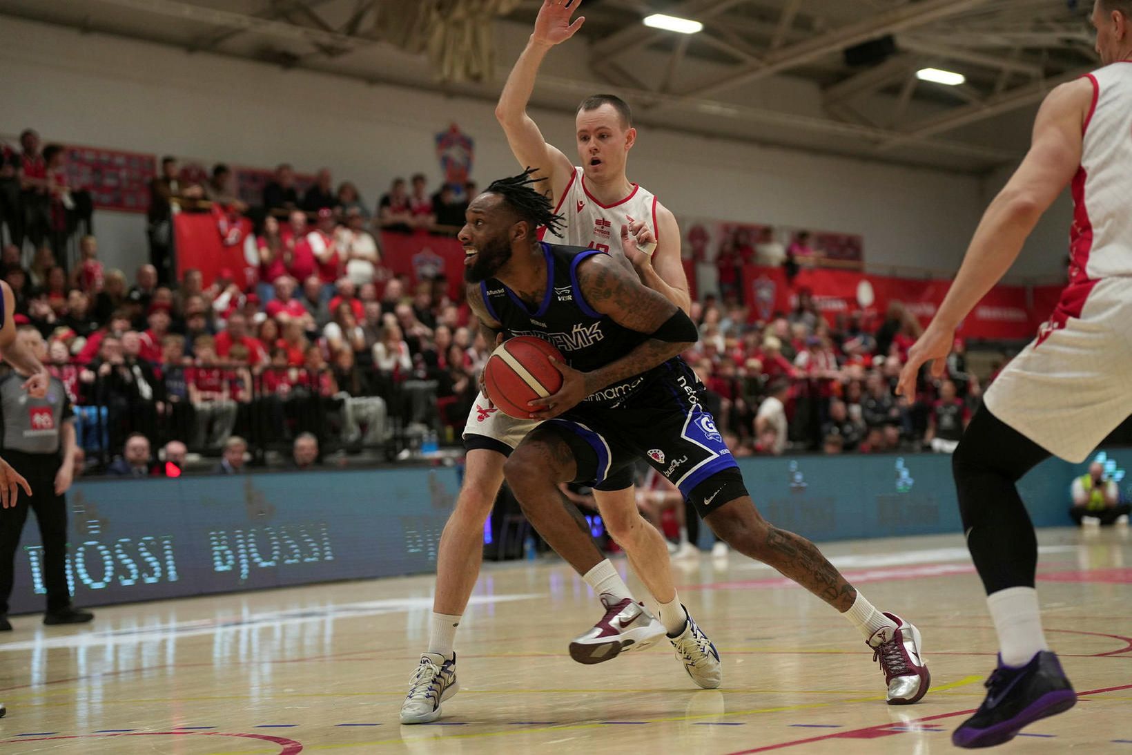 Allt jafnt eftir magnaðan seinni hálfleik Kára