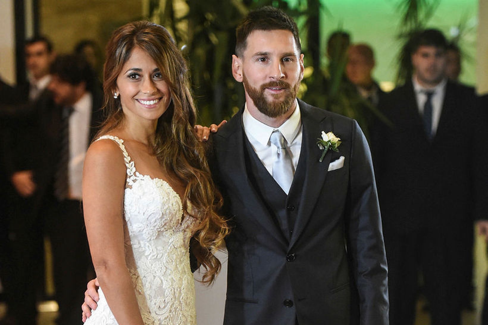 Lionel Messi og Antonella Roccuzzo eiga von á þriðja barninu.