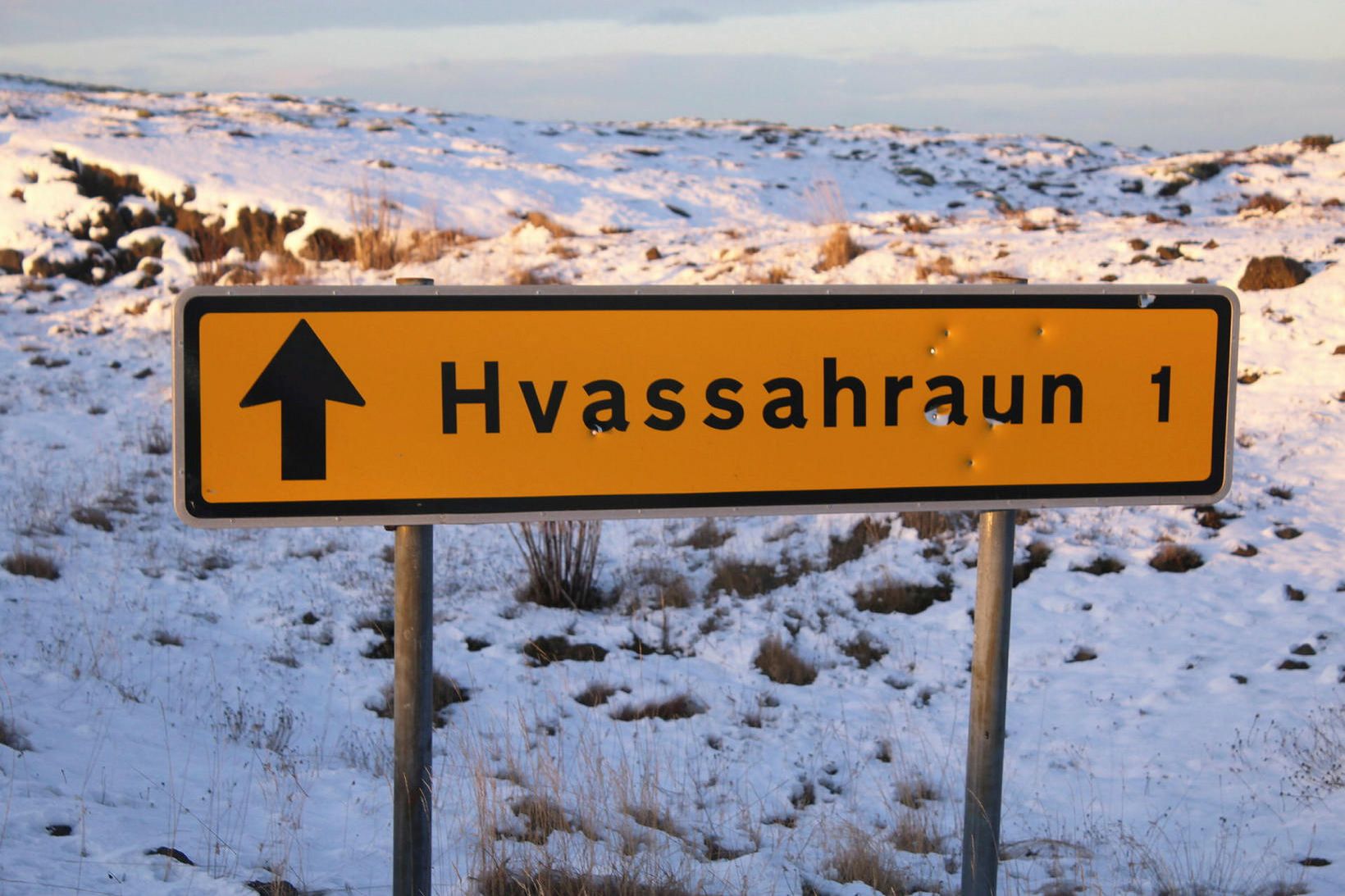 Hvassahraun.