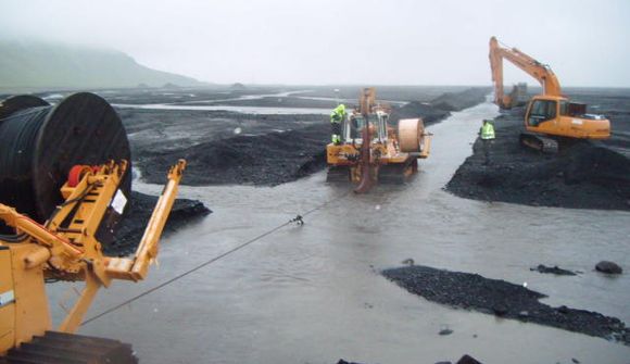 Nýr ljósleiðarastrengur yfir Múlakvísl