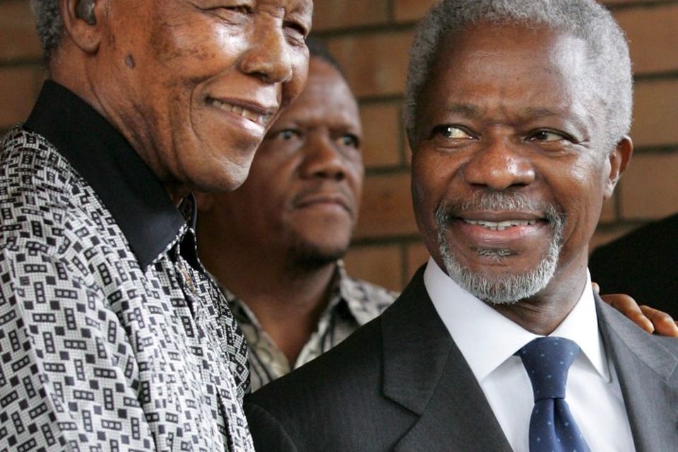 Nelson Mandela ásamt framkvæmdastjóra Sameinuðu þjóðanna, Kofi Annan.