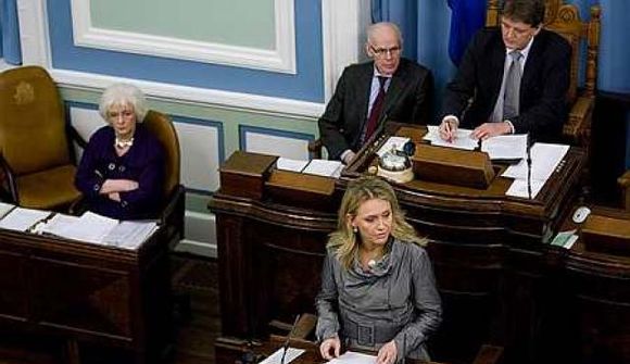 Mikil fundahöld í þinghúsinu
