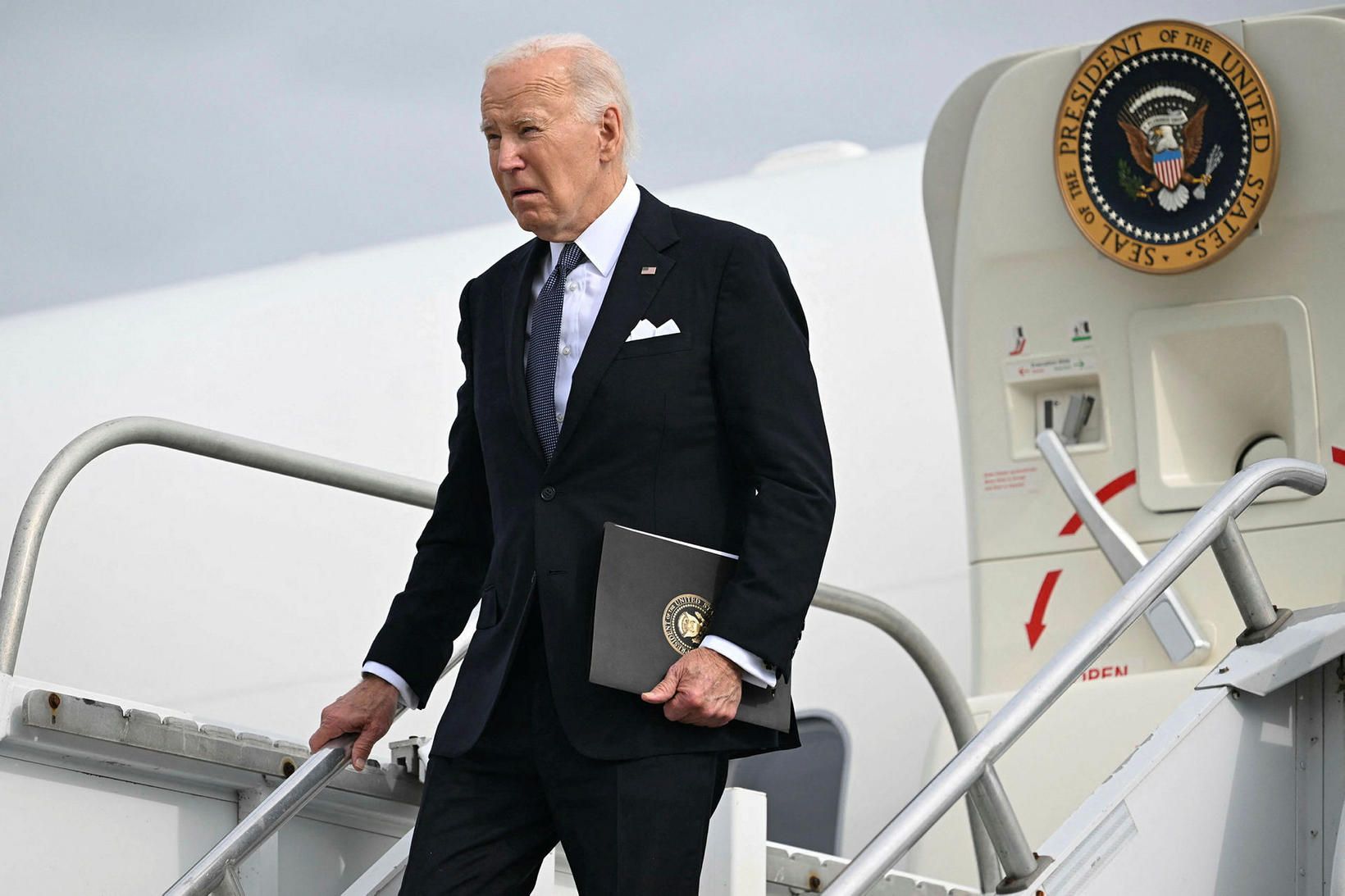 Biden segir að markmiðið sé áfram að draga úr átökum.