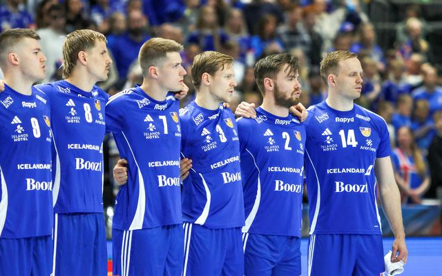 Ísland keppir á EM í Danmörku, Svíþjóð og Noregi í janúar á næsta ári.