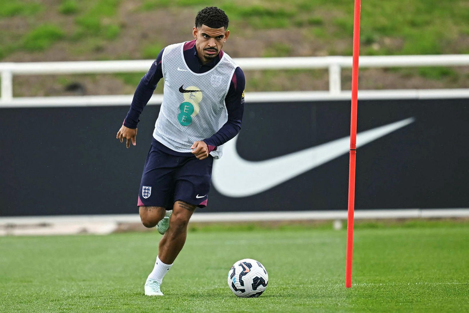 Morgan Gibbs-White er á leiðinni til Tottenham.