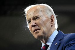 Joe Biden þótti standa sig illa í kappræðum í síðustu viku.