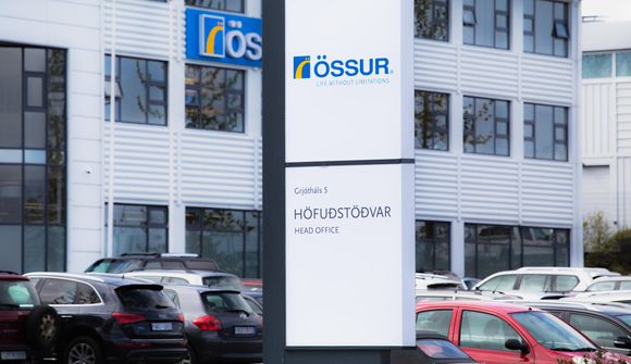 165 starfsmenn Össurar í hlutastarf