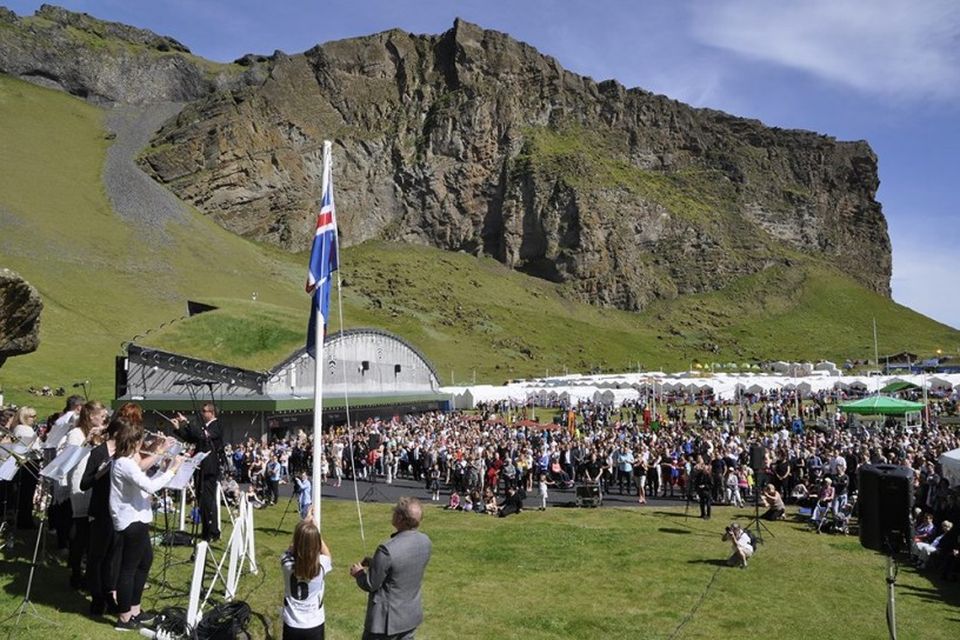 Föstudagur á Þjóðhátíð 2016