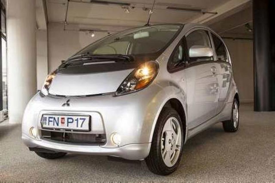 Mitsubishi Miev hefur til að bera sérstakan svip og ætti því að þekkjast á götum …