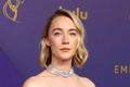 Fjölhæf Saoirse Ronan á Emmy-verðlaunahátíð.