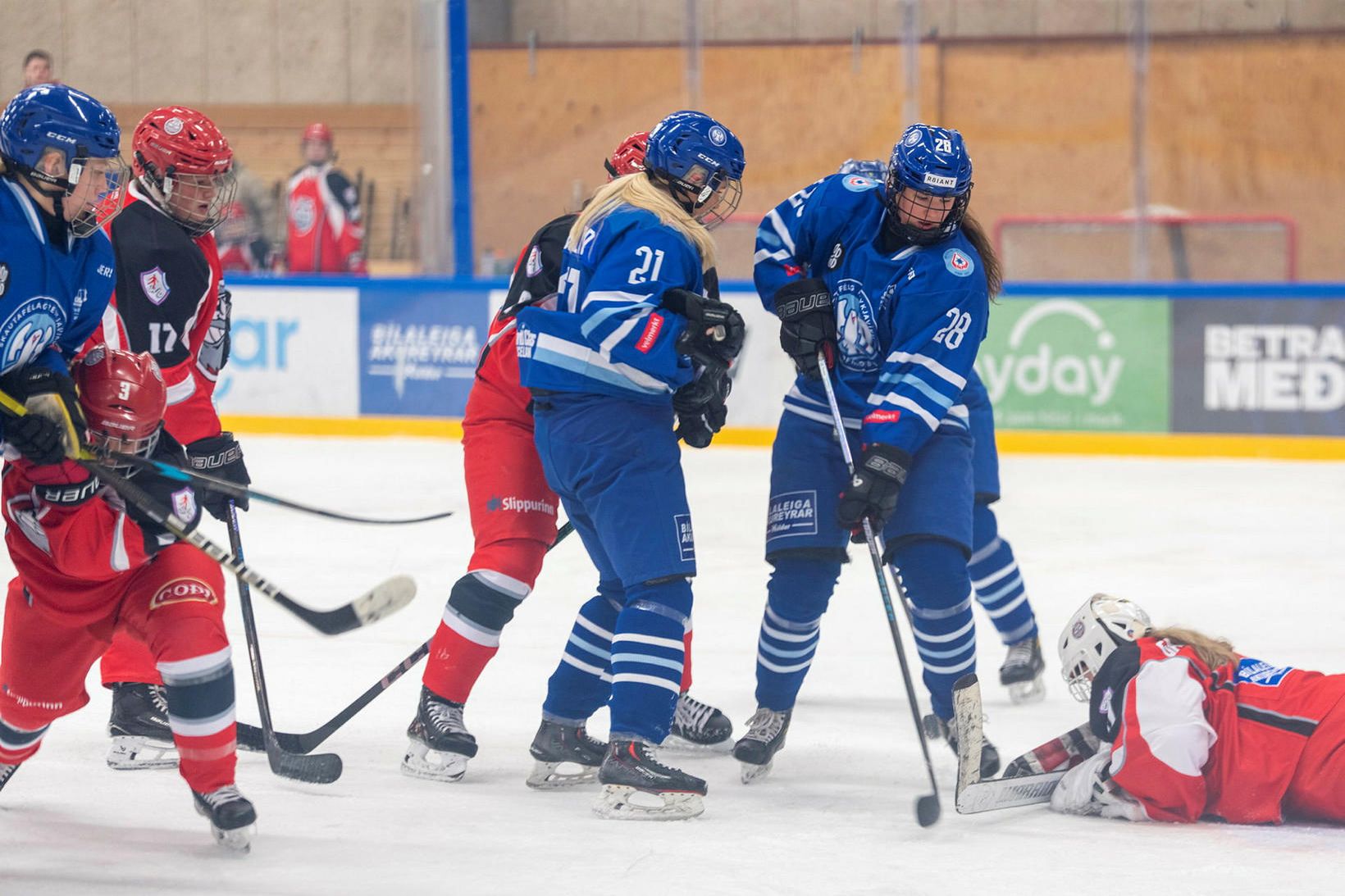 SR einum sigri frá titlinum