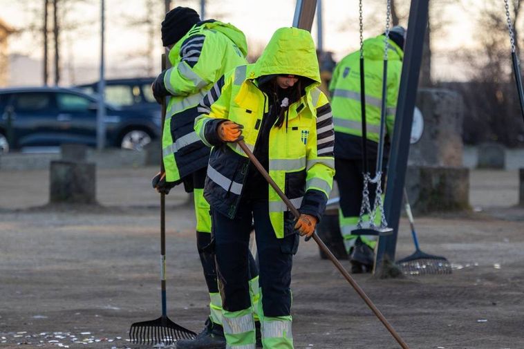 Public sector sick leave is double compared to the private sector