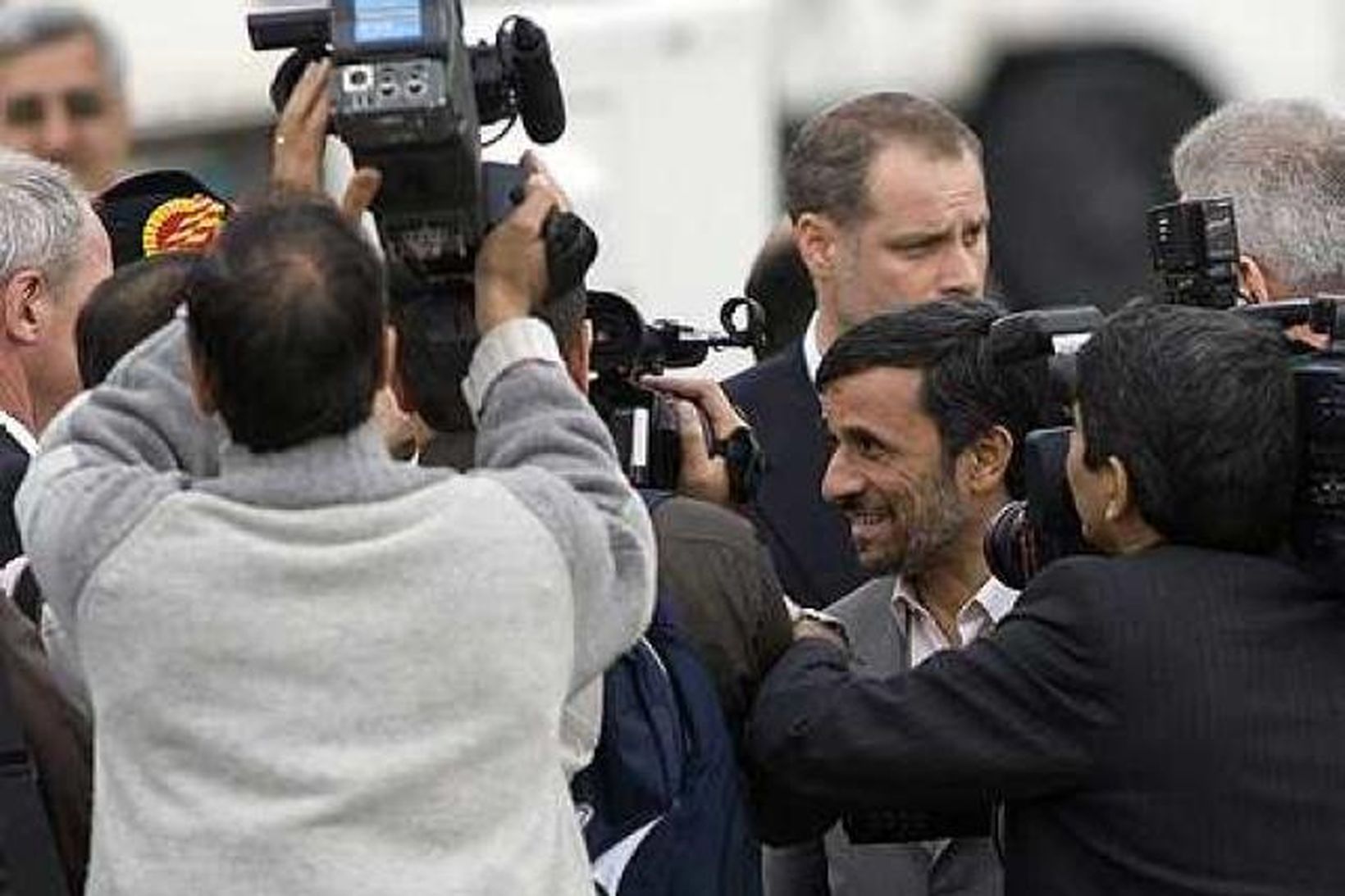 Ahmadinejad Íransforseti við komu hans til Sviss í morgun