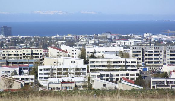 „Rýtingur í bakið á heimilum landsins“
