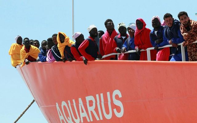 Björgunarskipið Aquarius með flóttamenn um borð árið 2017.
