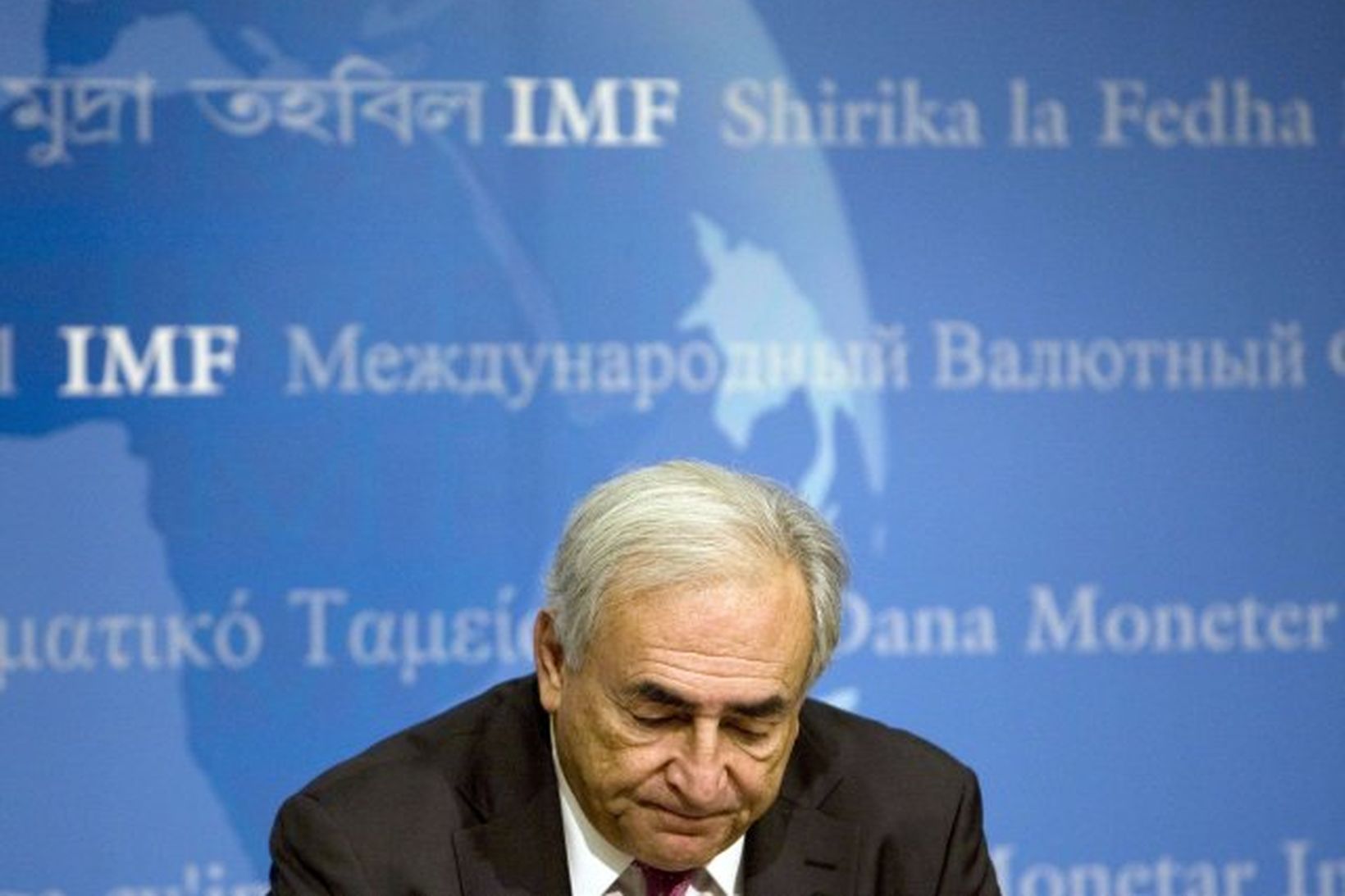 Dominique Strauss-Kahn, framkvæmdastjóri IMF, á blaðamannafundi í Washington.