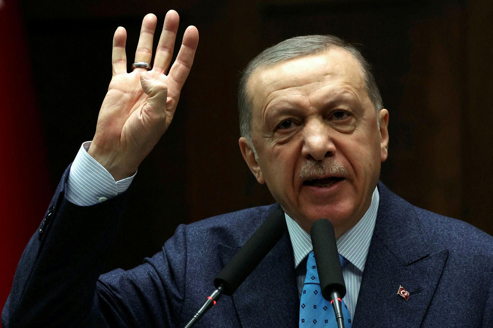 Erdogan Tyrklandsforseti mun vilja halda forsetaembættinu eitt kjörtímabil enn.
