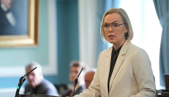 „Fyrsti forsætisráðherrann í 66 ár“