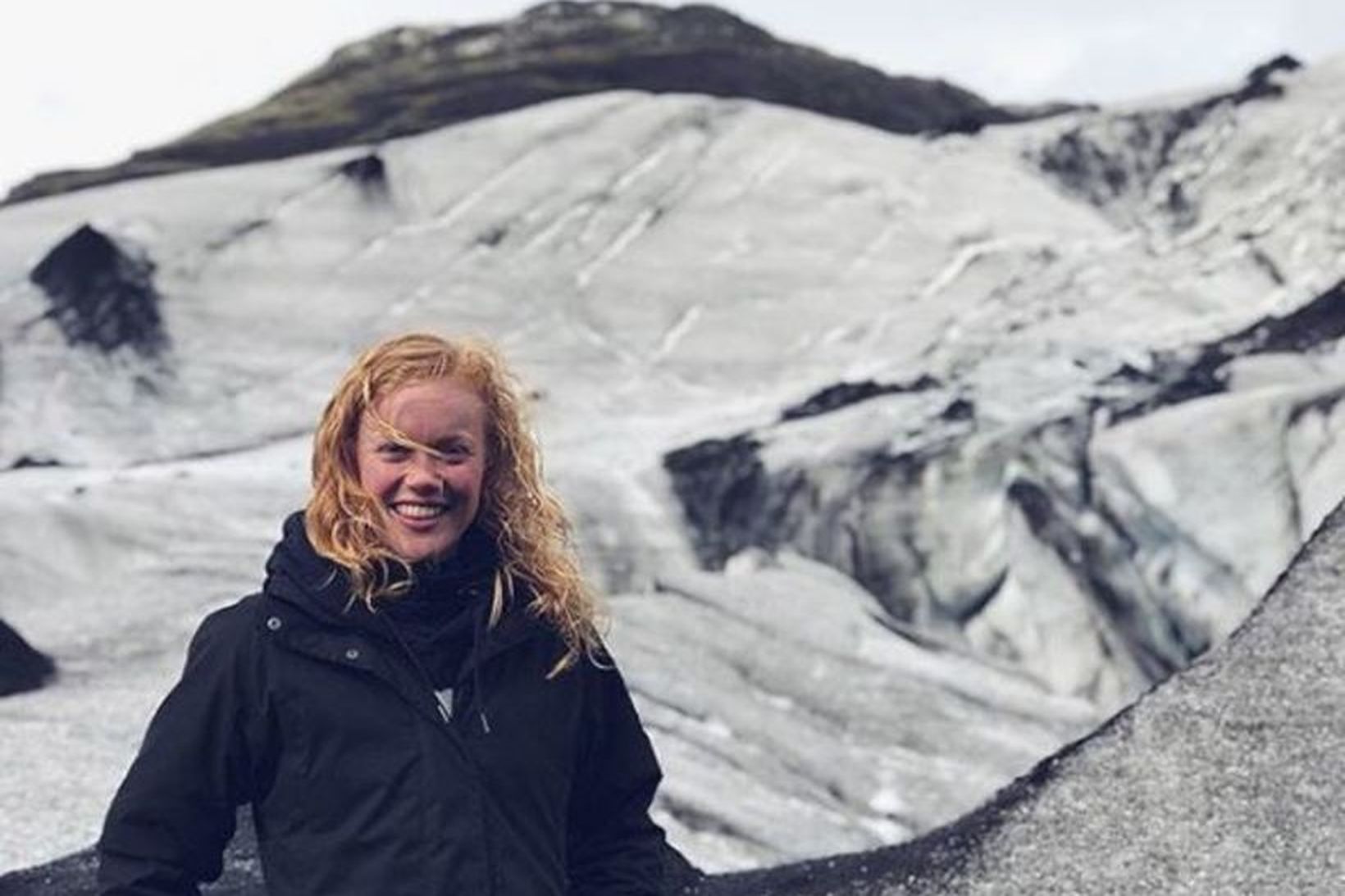 Una Björg mun starfa sem leiðsögumaður og rútubílstjóri í sumar.