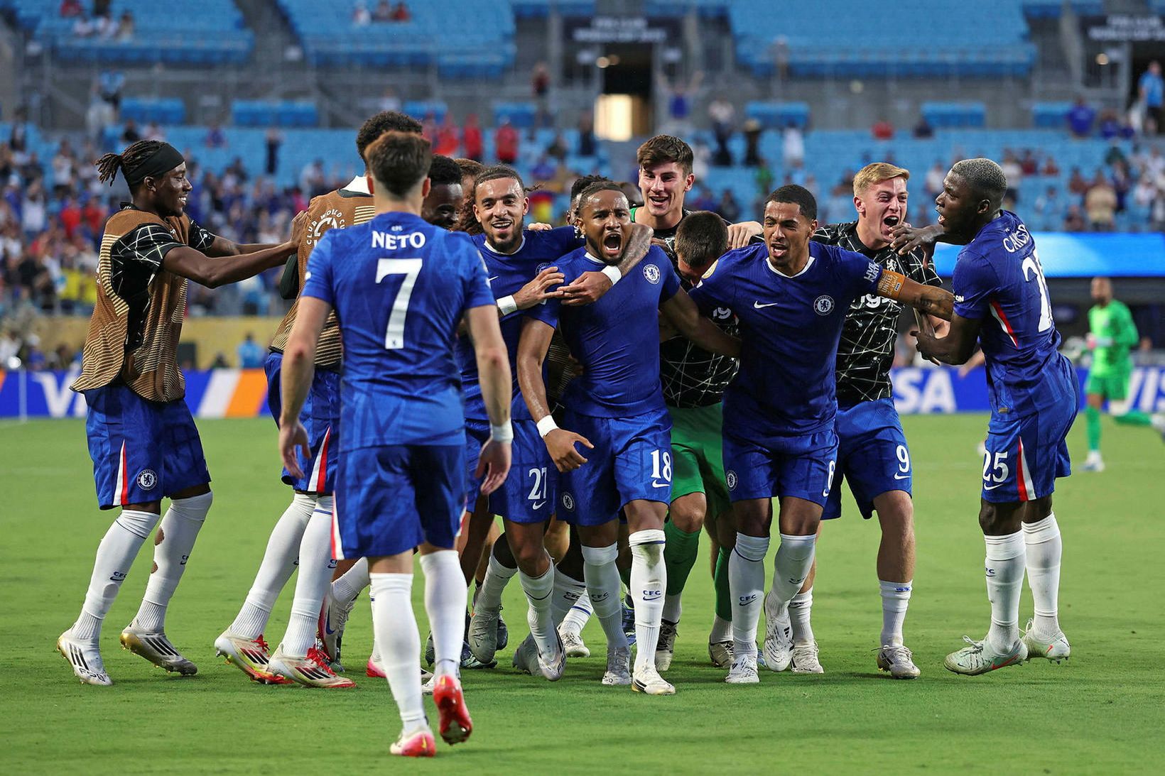 Leikmenn Chelsea fagna marki á heimsmeistaramóti félagsliða en tekjurnar sem …