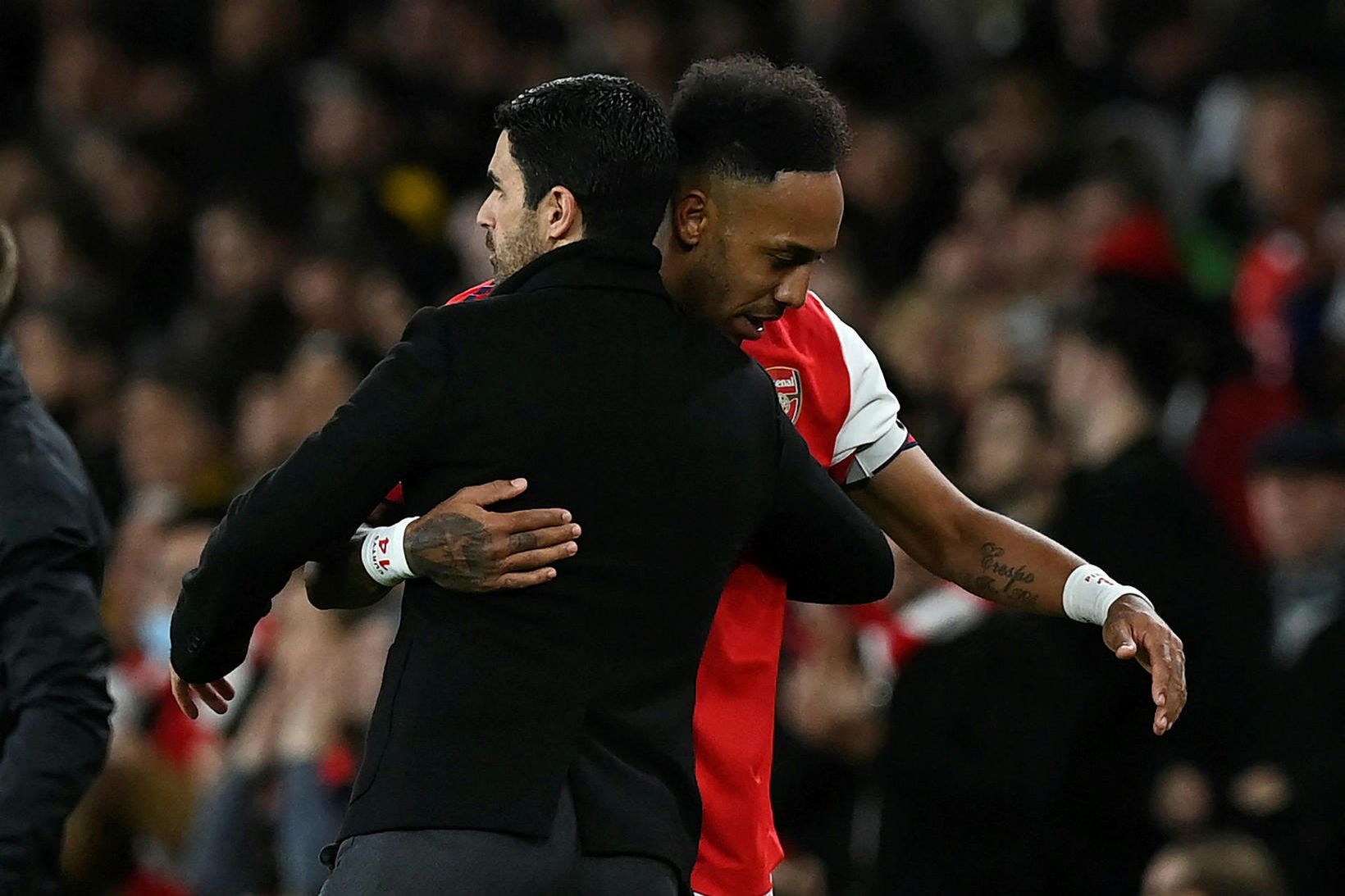 Mikel Arteta og Pierre-Emerick Aubameyang.