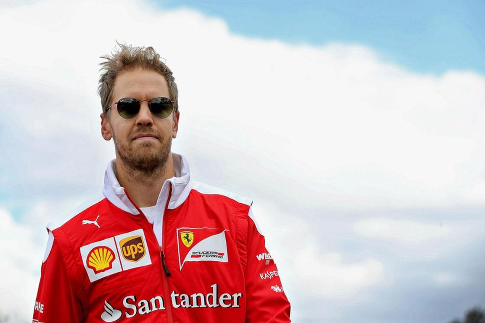 Afsökunarbréfið dugar Sebastian Vettel til að sleppa við refsingu fyrir …