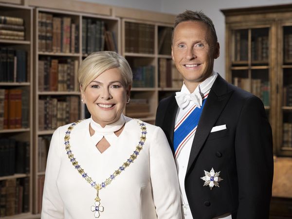 Halla Tómasdóttir and her husband Björn Skúlason are on their way to Sweden.