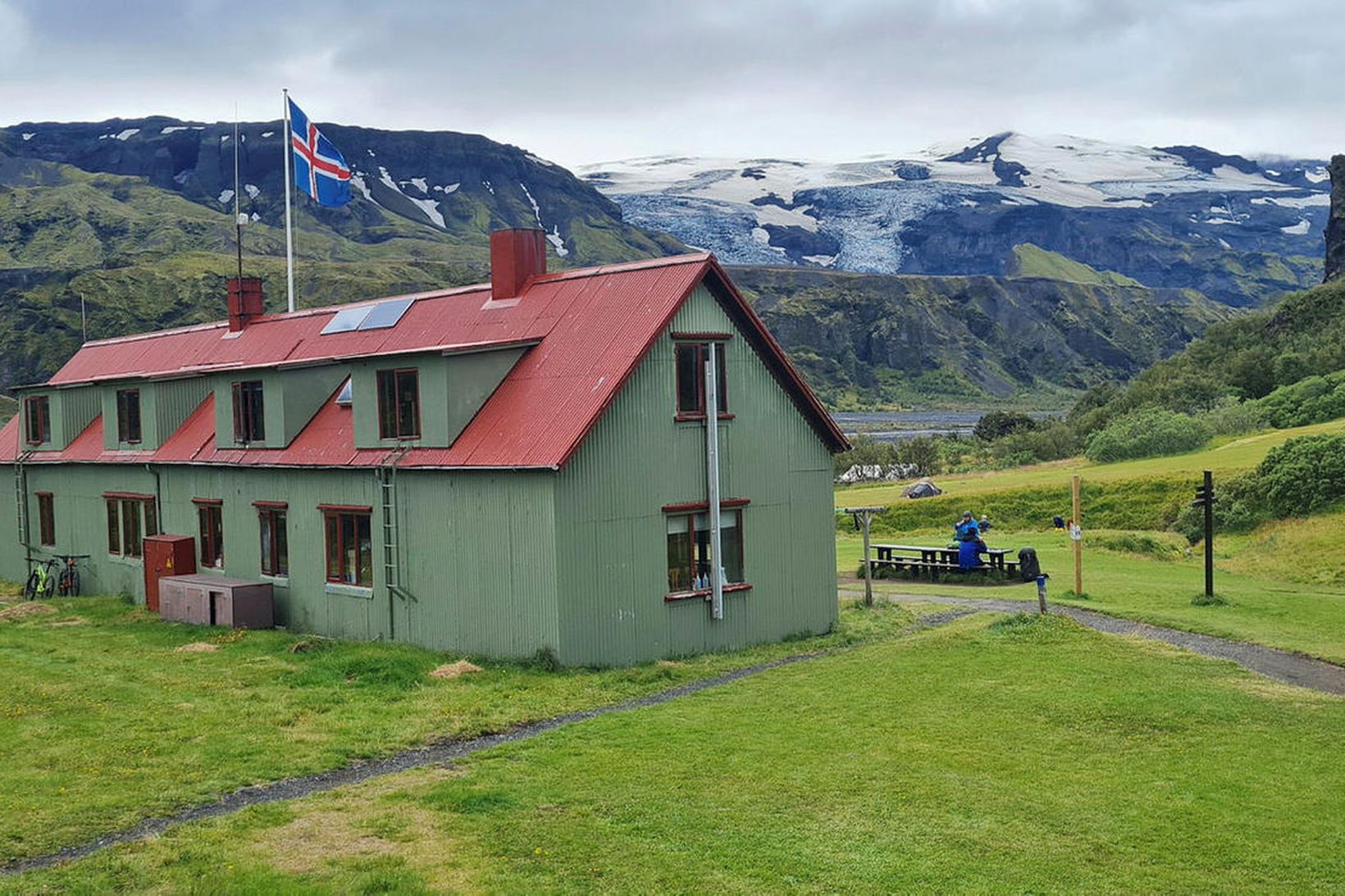 Skagfjörðsskáli í Húsadal.