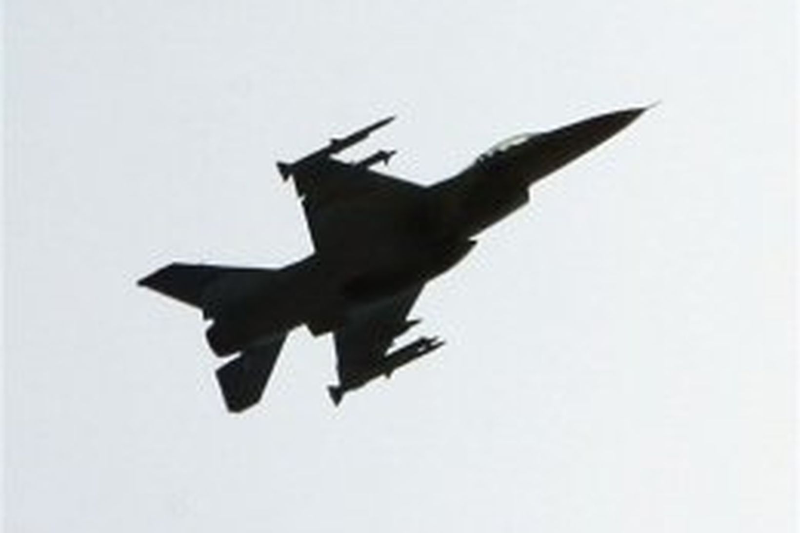 Orrustuflugvél af gerðinni F-16.