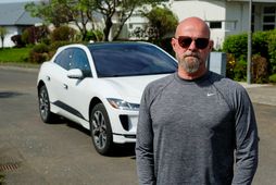 Rafbíll Bubbi Morthens féll fyrir Jaguar I-Pace sem hann segir fyrst og fremst lúxus.