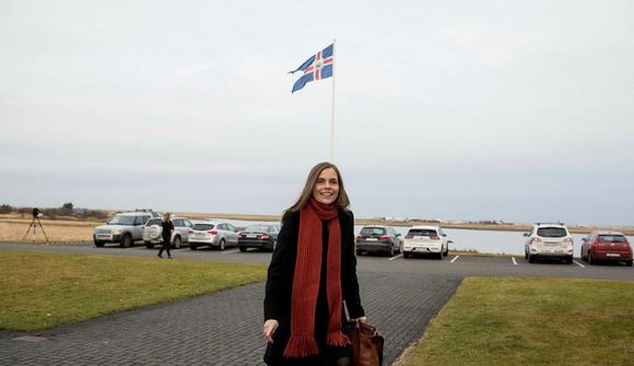 Katrín fer á fund Guðna