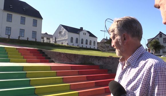 Enn fordómar en þeir fara leynt