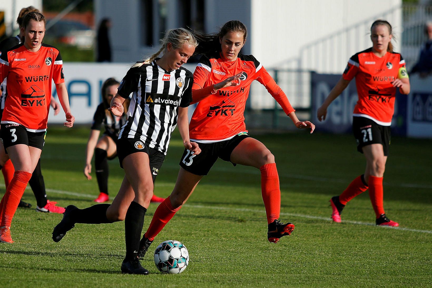 Thelma Lóa Hermannsdóttir í leik með KR.