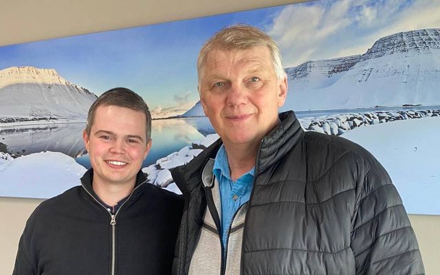 Óskar Torfason ásamt nýjum framkvæmdastjóra, Mikael Steingrímssyni.