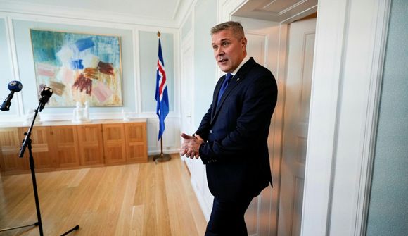 Þingflokkar VG og Sjálfstæðisflokksins funda