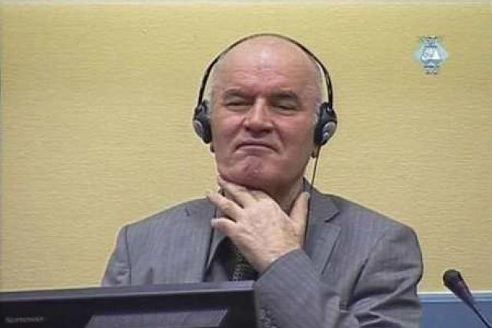 Ratko Mladic á sakamannabekk í Haag