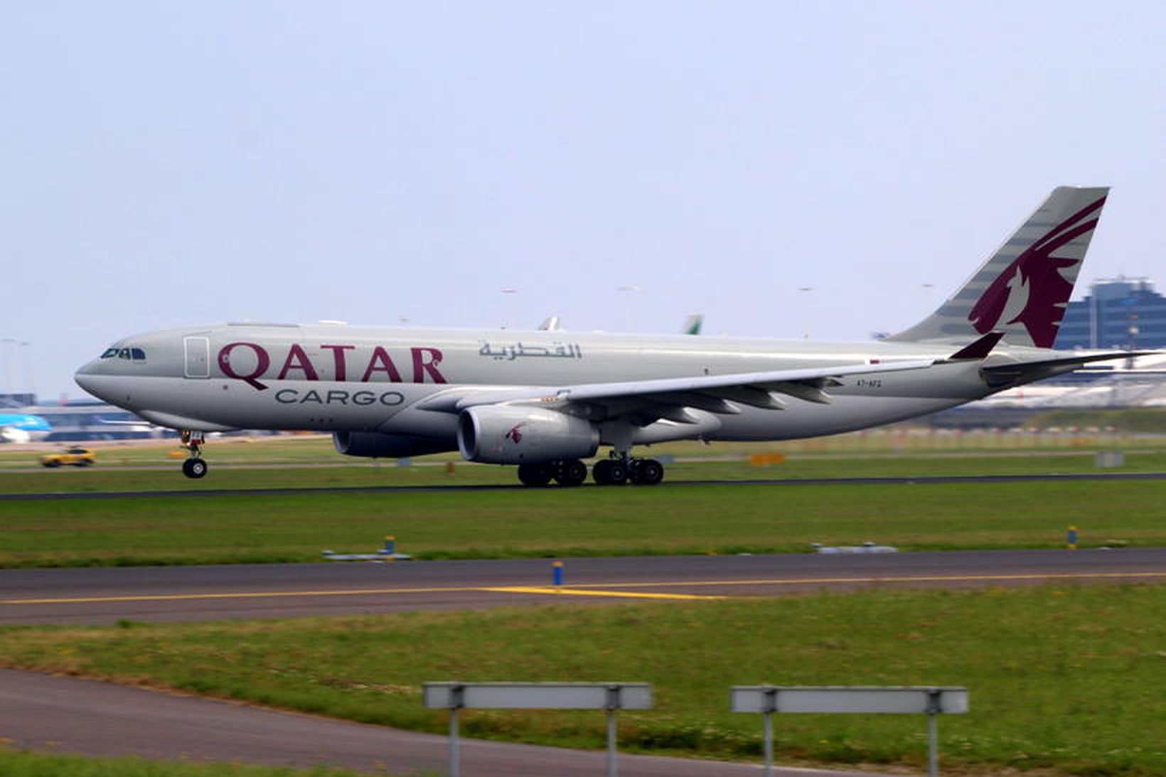 Vél í eigu Qatar Airways.