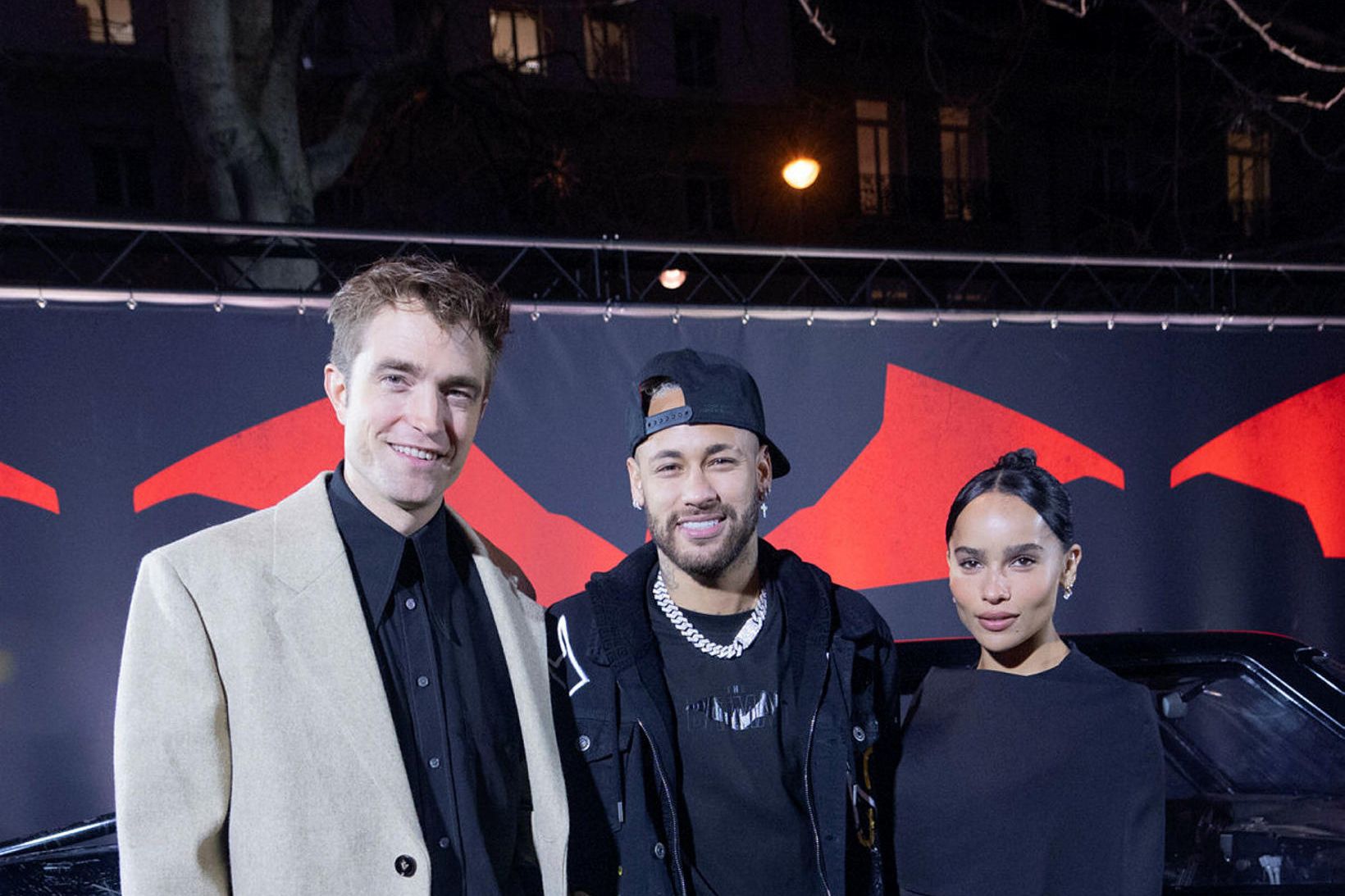 Robert Pattinson, Neymar og Zoë Kravitz.