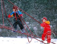 Í klifurgrindinni í Hljómskálagarðinum