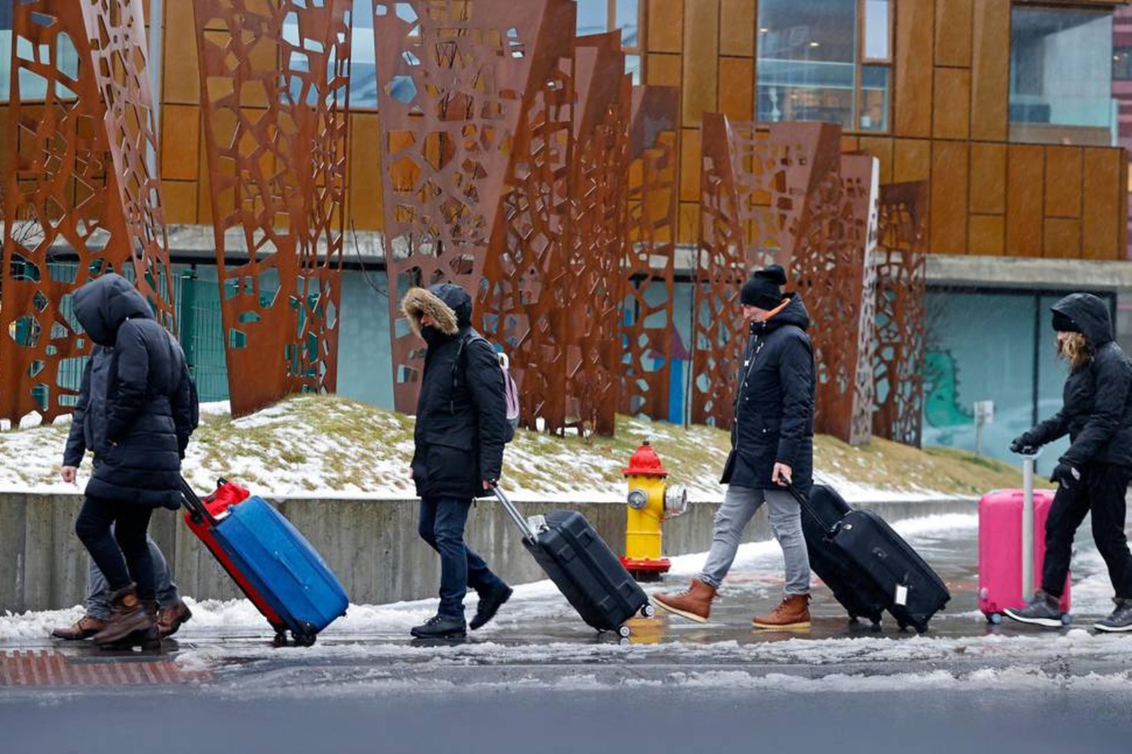 Viðvörunarbjöllur eru á lofti í ferðaþjónustunni. Óttast fækkun bandarískra ferðamanna …